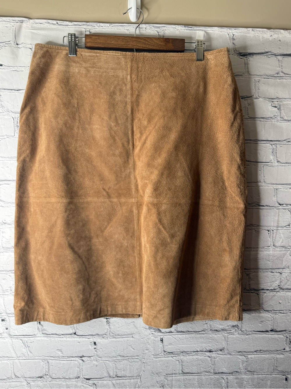St. John’s bay vintage Tan Suede A-Line Skirt size  16